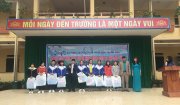 Công ty cổ phần Sepentin và Phân bón Thanh Hóa trao quà cho đội tuyển học sinh giỏi đi thi cấp tỉnh 