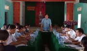 Đồng chí Nguyễn Quốc Tiến  - Bí thư Huyện ủy, CT HĐND huyện, Trưởng BCĐ Chương trình mục tiêu quốc gia xây dựng Nông thôn mới huyện  làm việc tại xã Thăng Bình 