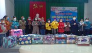 Hội LHPN huyện Nông Cống tổ chức chương trình “Những phần quà san sẻ yêu thương” xuân Nhâm Dần 2022